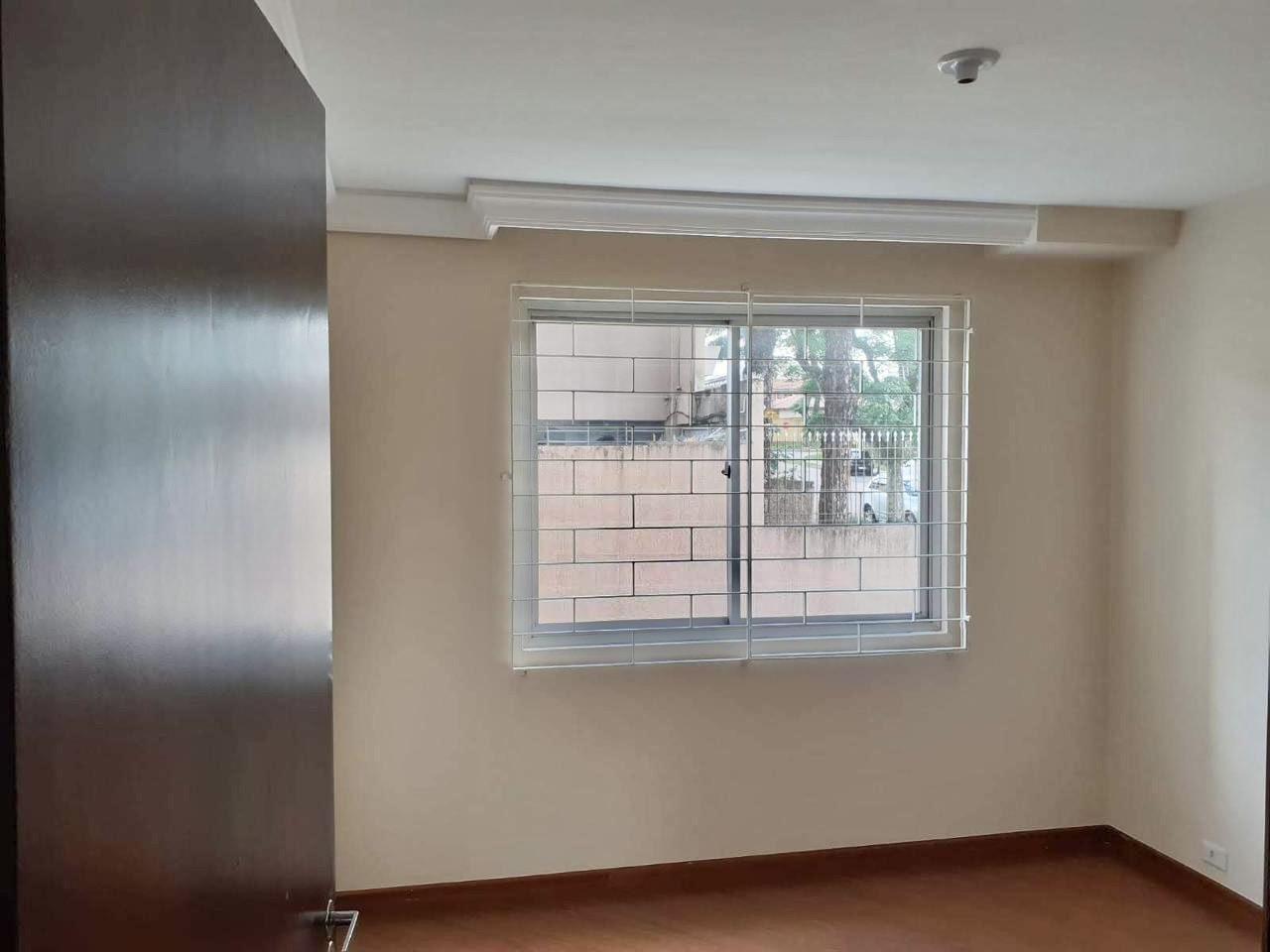 Apartamento à venda com 3 quartos, 96m² - Foto 11