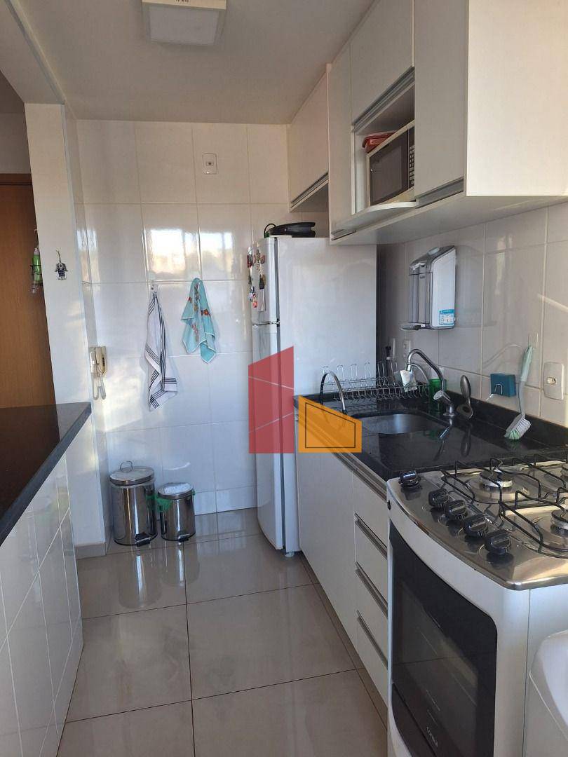 Apartamento à venda com 2 quartos, 49m² - Foto 2