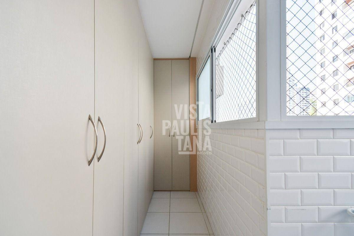 Apartamento à venda com 3 quartos, 156m² - Foto 17