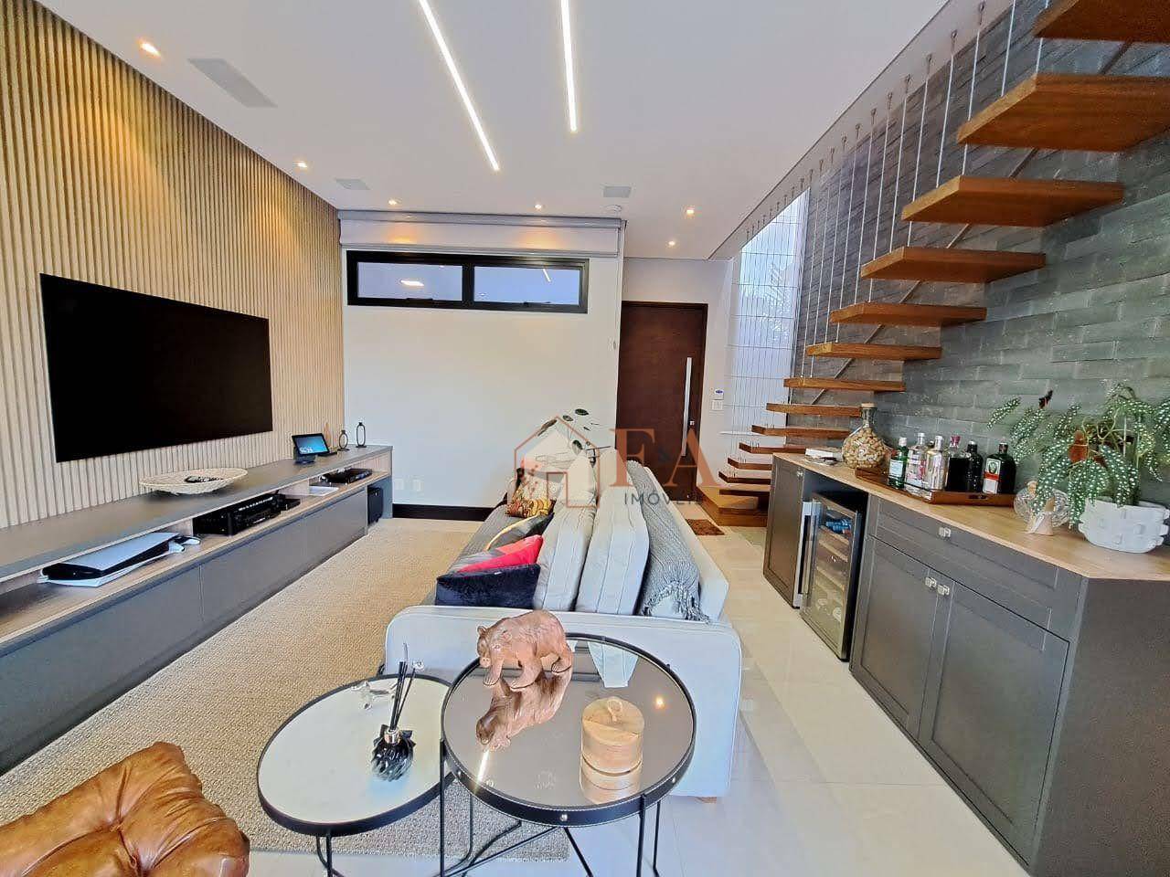Casa à venda com 3 quartos, 210m² - Foto 3