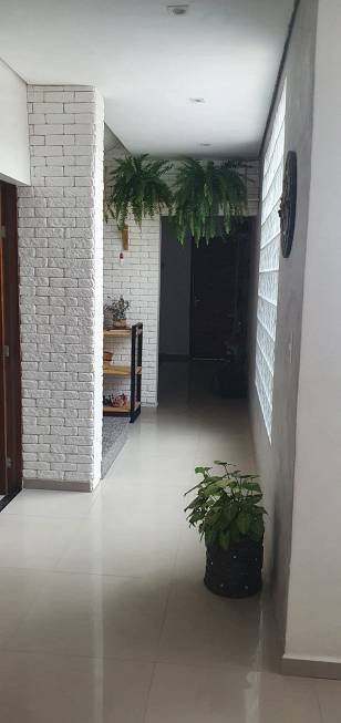 Sobrado à venda com 3 quartos, 195m² - Foto 4