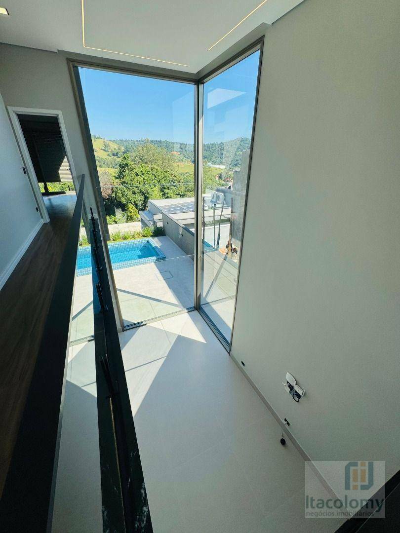 Casa de Condomínio à venda com 3 quartos, 265m² - Foto 32