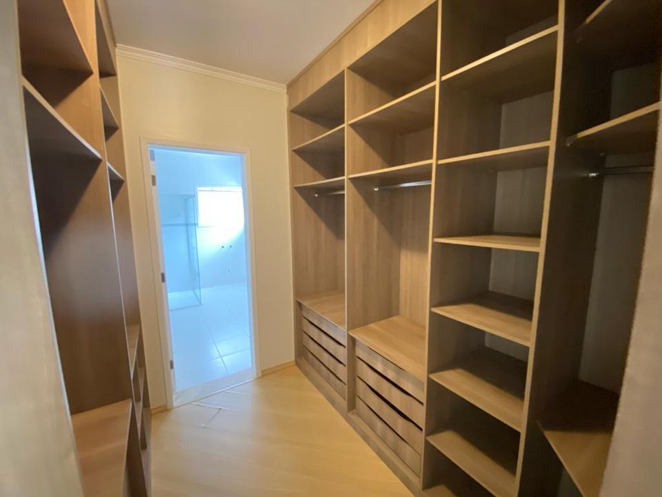 Casa de Condomínio à venda com 4 quartos, 330m² - Foto 35