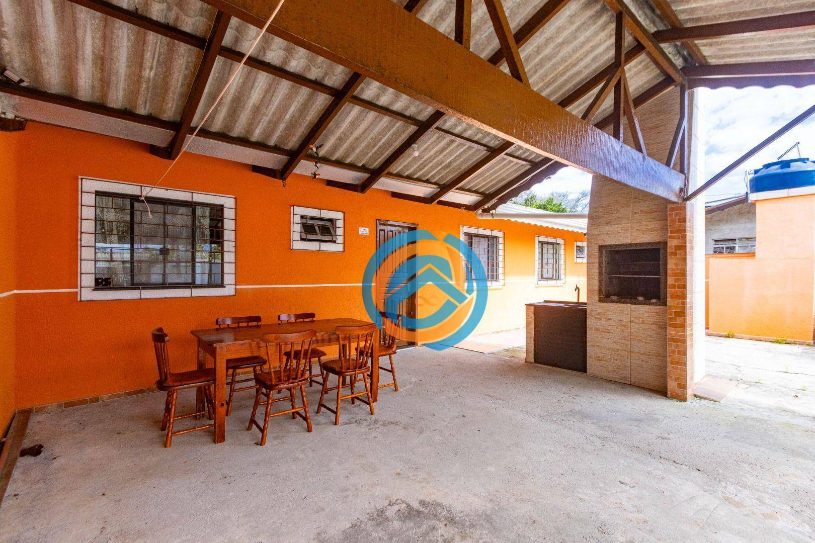 Casa à venda com 2 quartos, 100m² - Foto 3