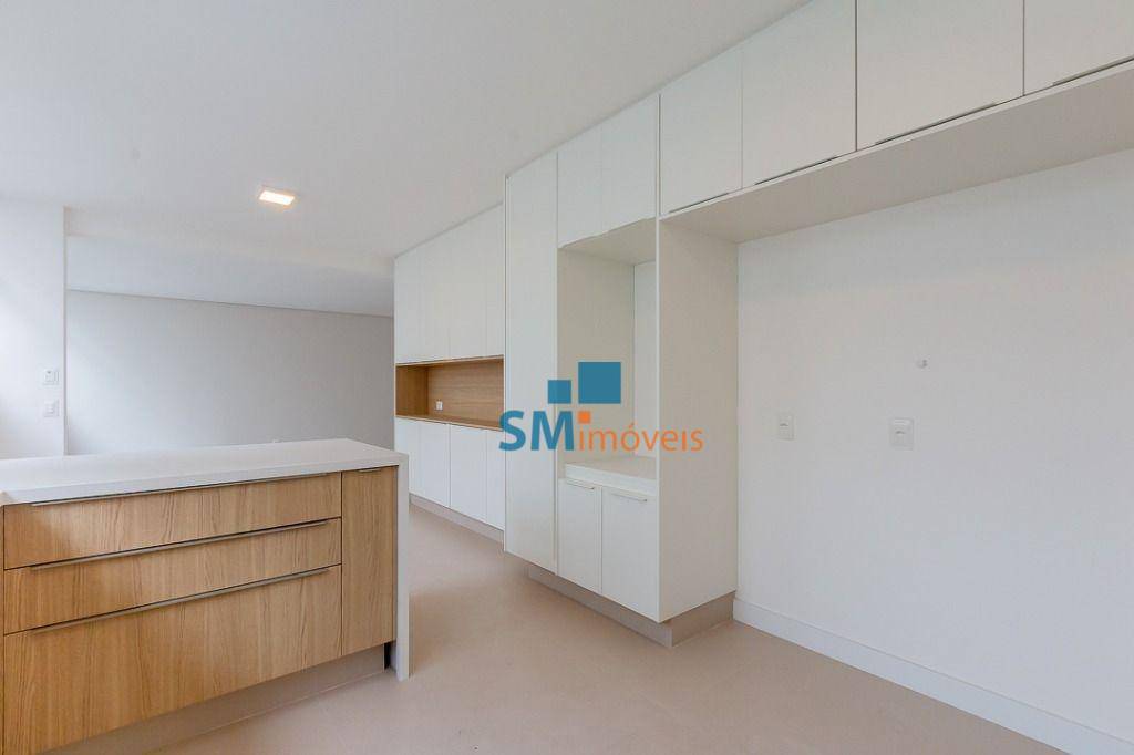 Apartamento à venda com 3 quartos, 236m² - Foto 23