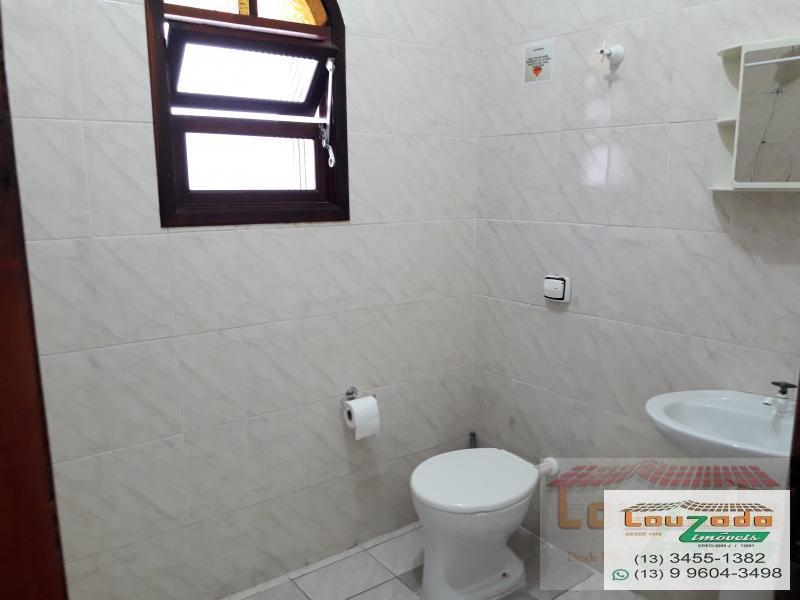 Casa para alugar com 2 quartos, 180m² - Foto 16