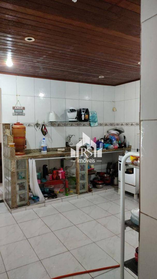 Casa à venda com 2 quartos, 90m² - Foto 3