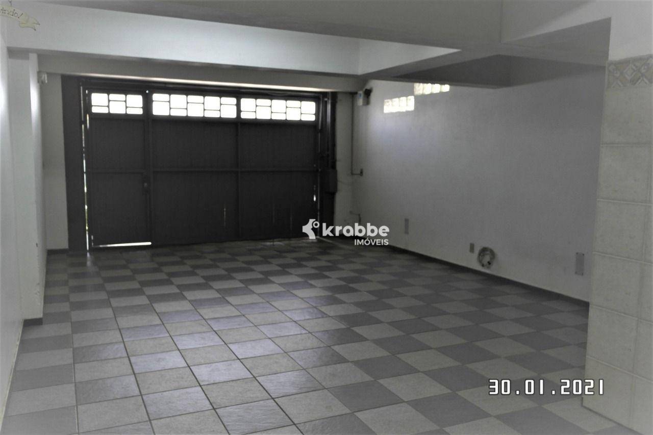 Casa à venda com 3 quartos, 290m² - Foto 13