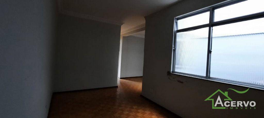 Apartamento à venda com 2 quartos, 74m² - Foto 10