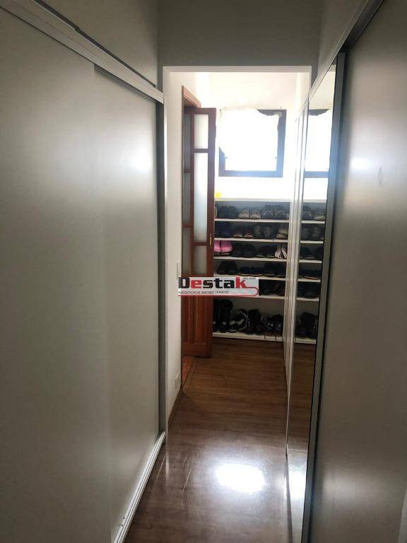 Apartamento à venda com 3 quartos, 181m² - Foto 21