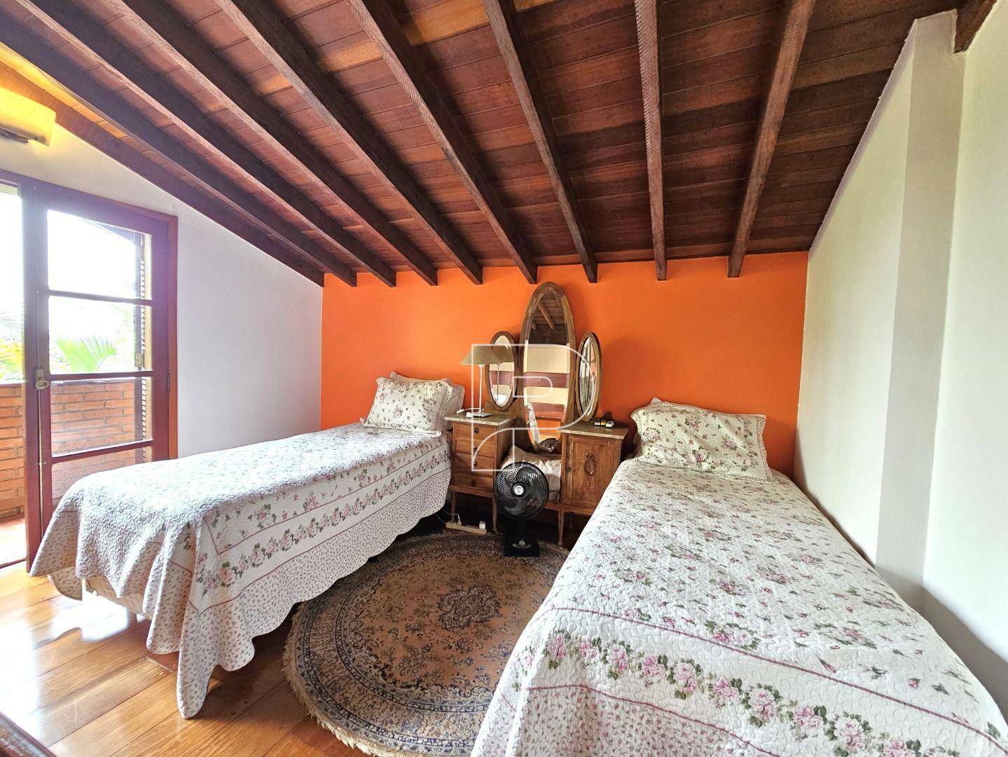 Casa de Condomínio à venda com 3 quartos, 500m² - Foto 27