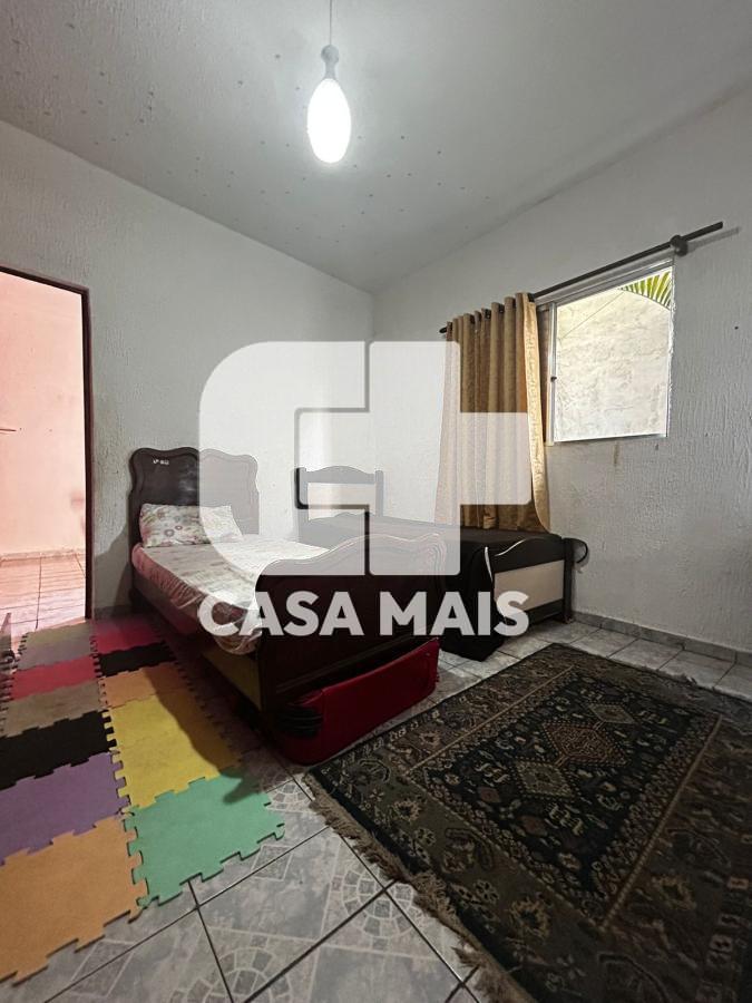 Casa à venda com 6 quartos, 250m² - Foto 20