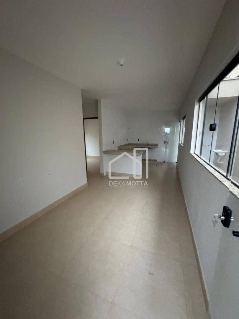 Casa à venda com 1 quarto, 53m² - Foto 4