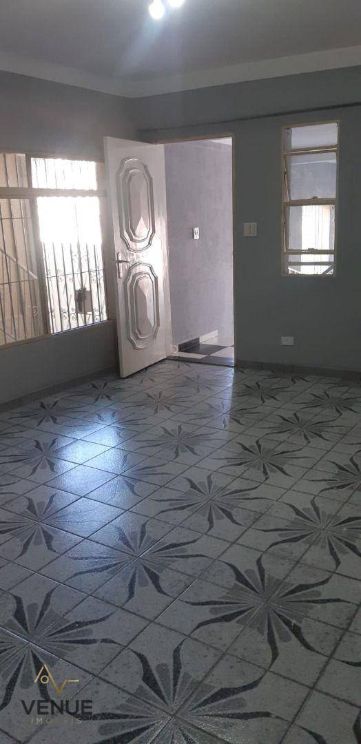 Sobrado à venda com 3 quartos, 240m² - Foto 18