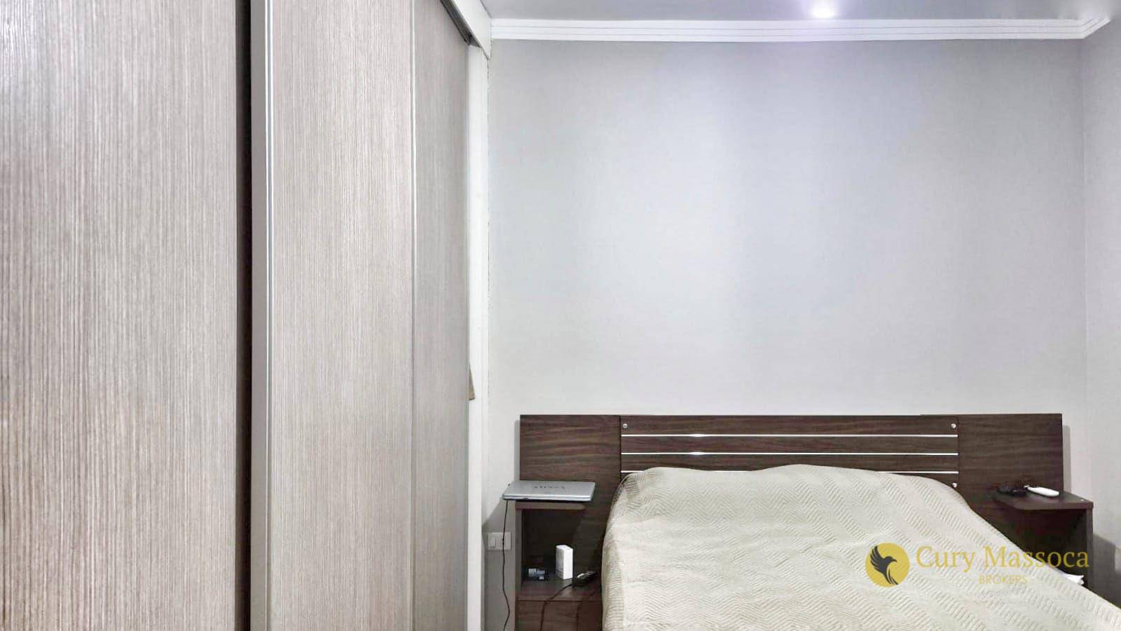 Casa à venda com 2 quartos, 215m² - Foto 10