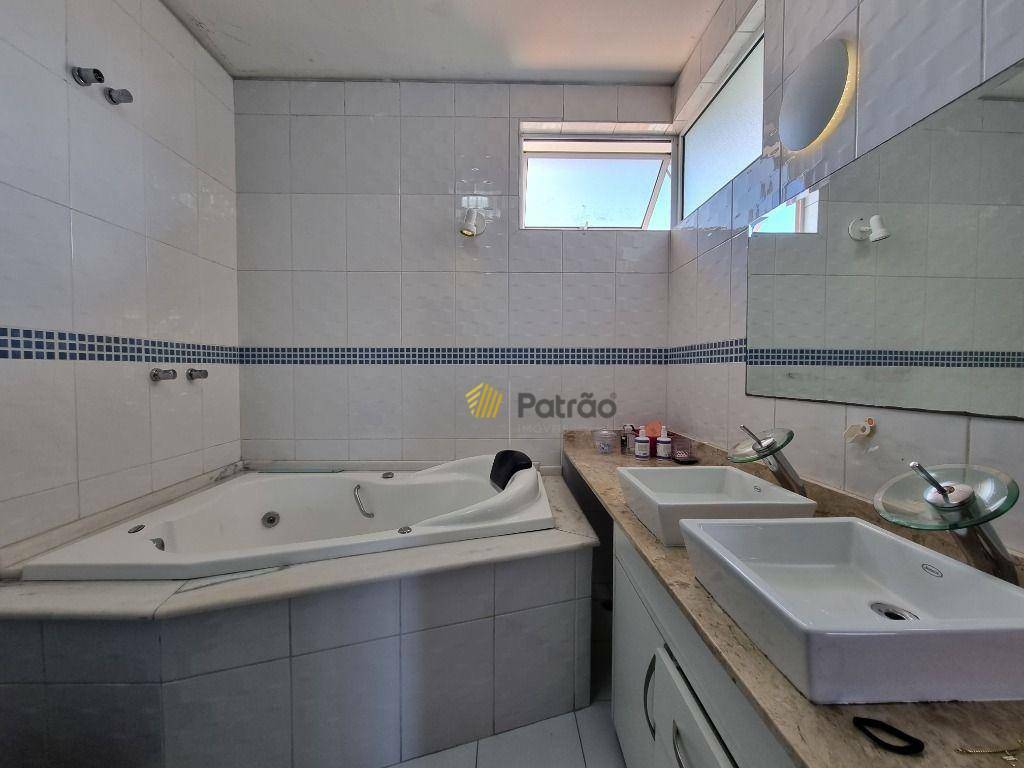 Sobrado à venda com 3 quartos, 550m² - Foto 29