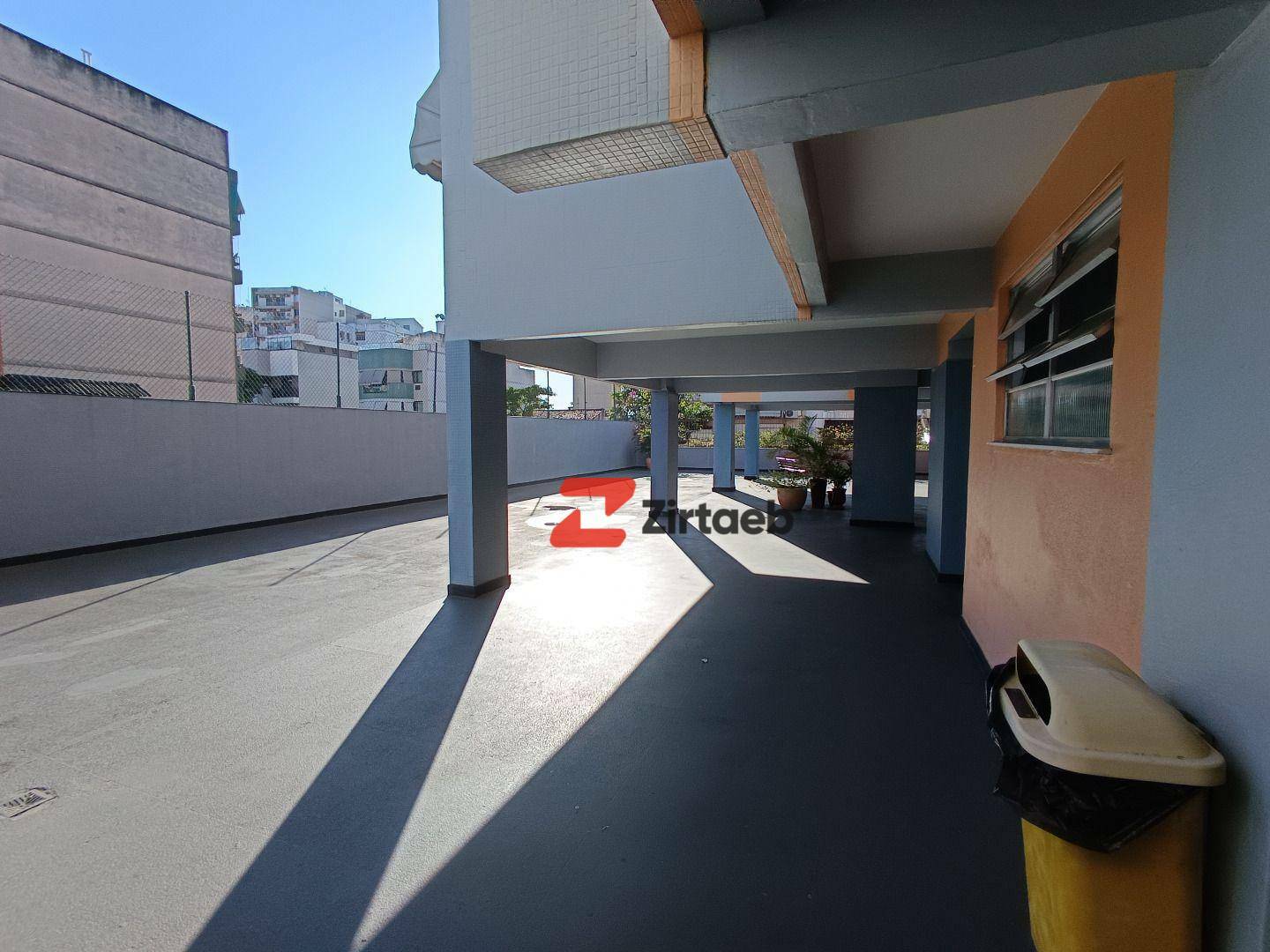 Apartamento para alugar com 2 quartos, 106m² - Foto 45