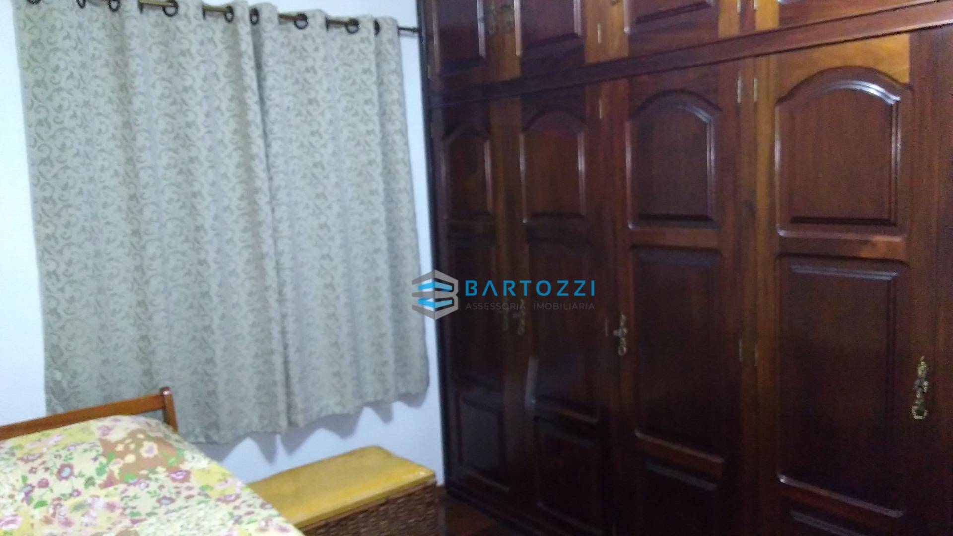 Apartamento à venda com 3 quartos, 142m² - Foto 17