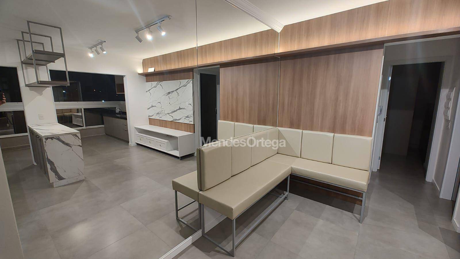 Apartamento à venda com 2 quartos, 63m² - Foto 4