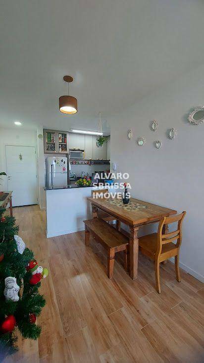 Apartamento à venda com 2 quartos, 65m² - Foto 28