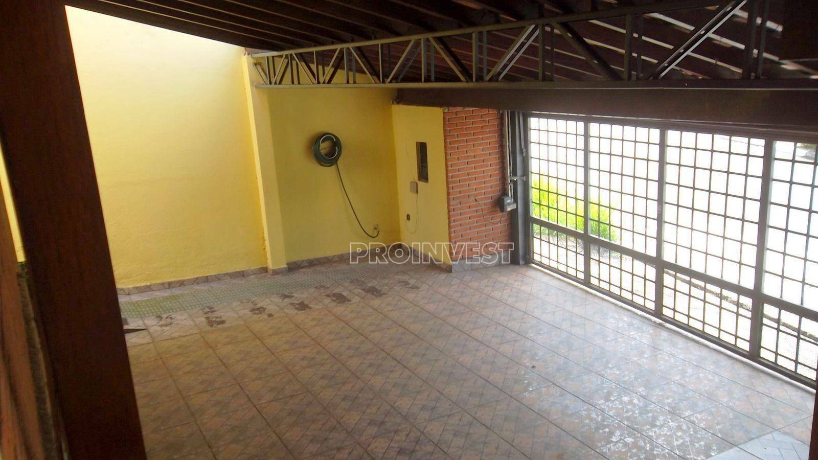 Casa à venda com 4 quartos, 320m² - Foto 29