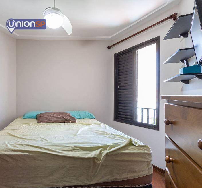 Apartamento à venda com 3 quartos, 72m² - Foto 4