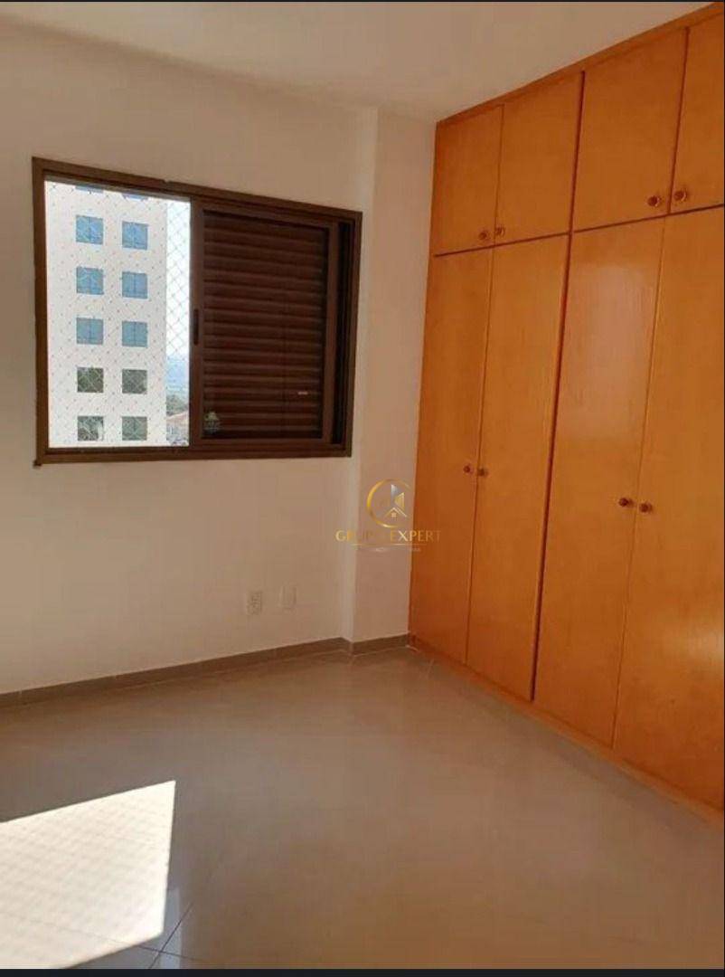 Apartamento à venda com 4 quartos, 142m² - Foto 10