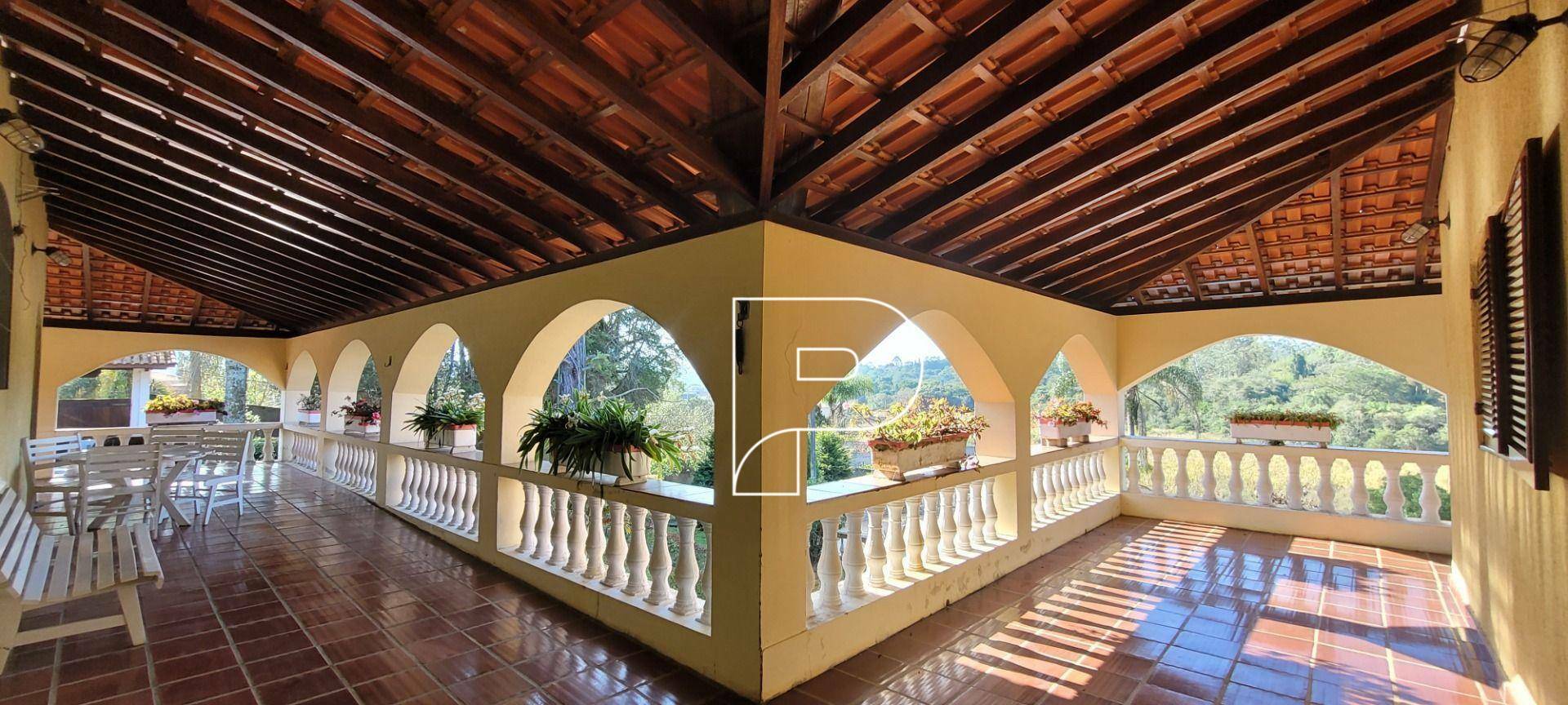 Casa à venda com 4 quartos, 630m² - Foto 5