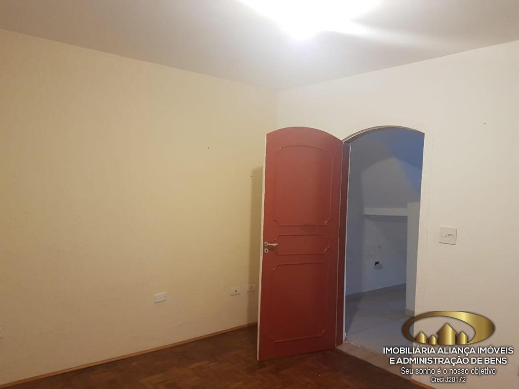 Casa à venda com 2 quartos, 336m² - Foto 11