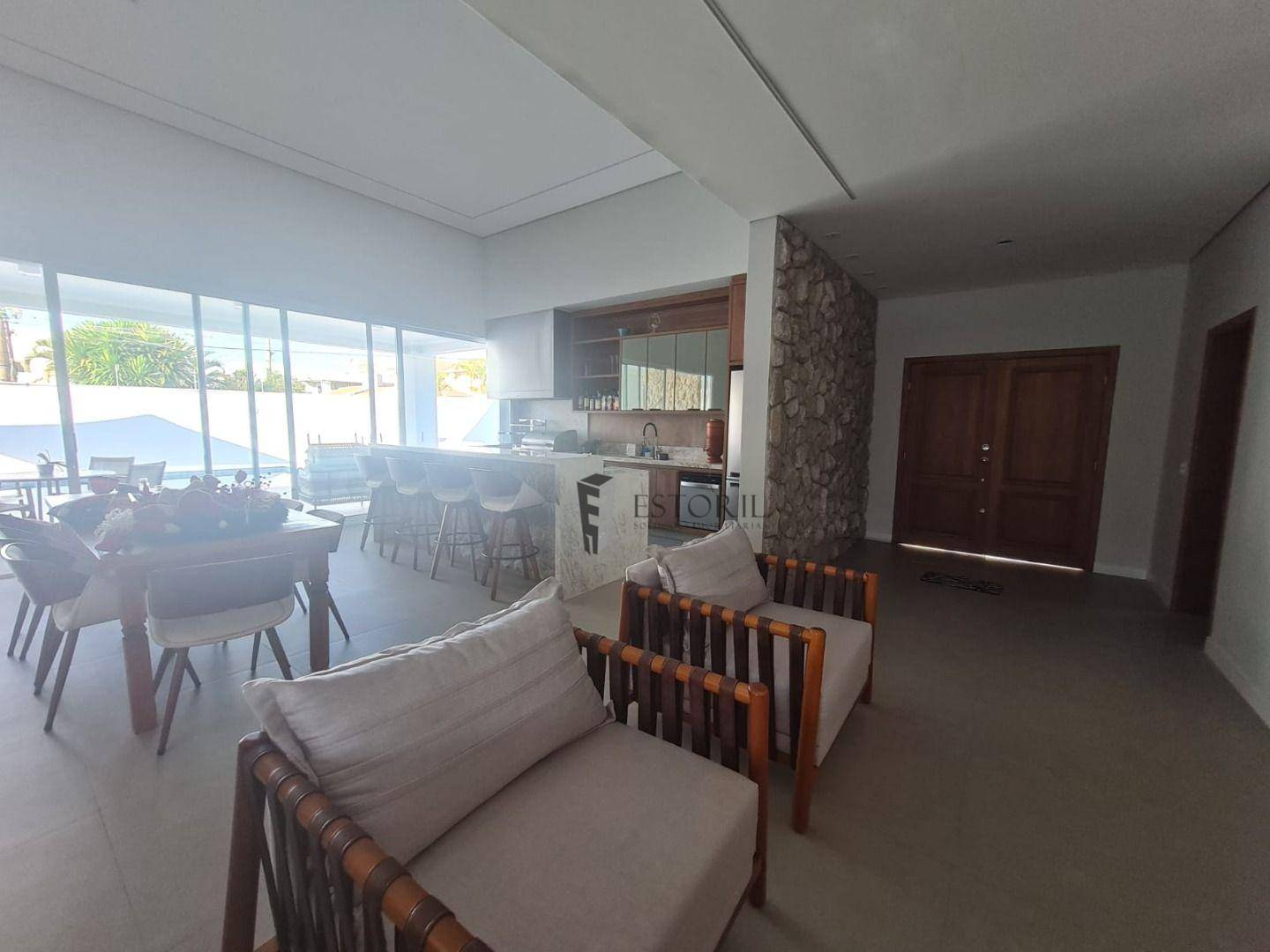 Casa à venda com 3 quartos, 380m² - Foto 15