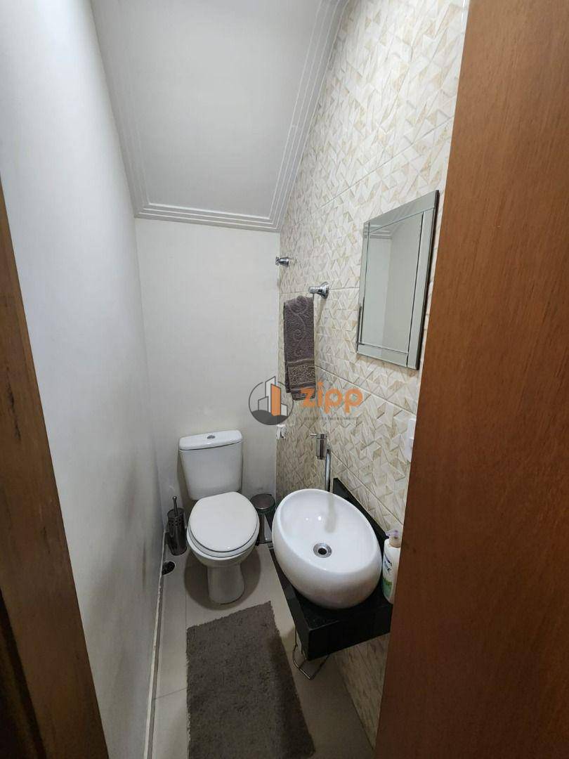 Sobrado para alugar com 2 quartos, 63m² - Foto 10