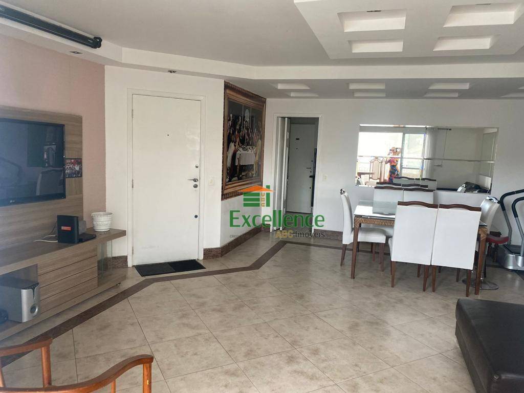 Apartamento à venda com 3 quartos, 136m² - Foto 3