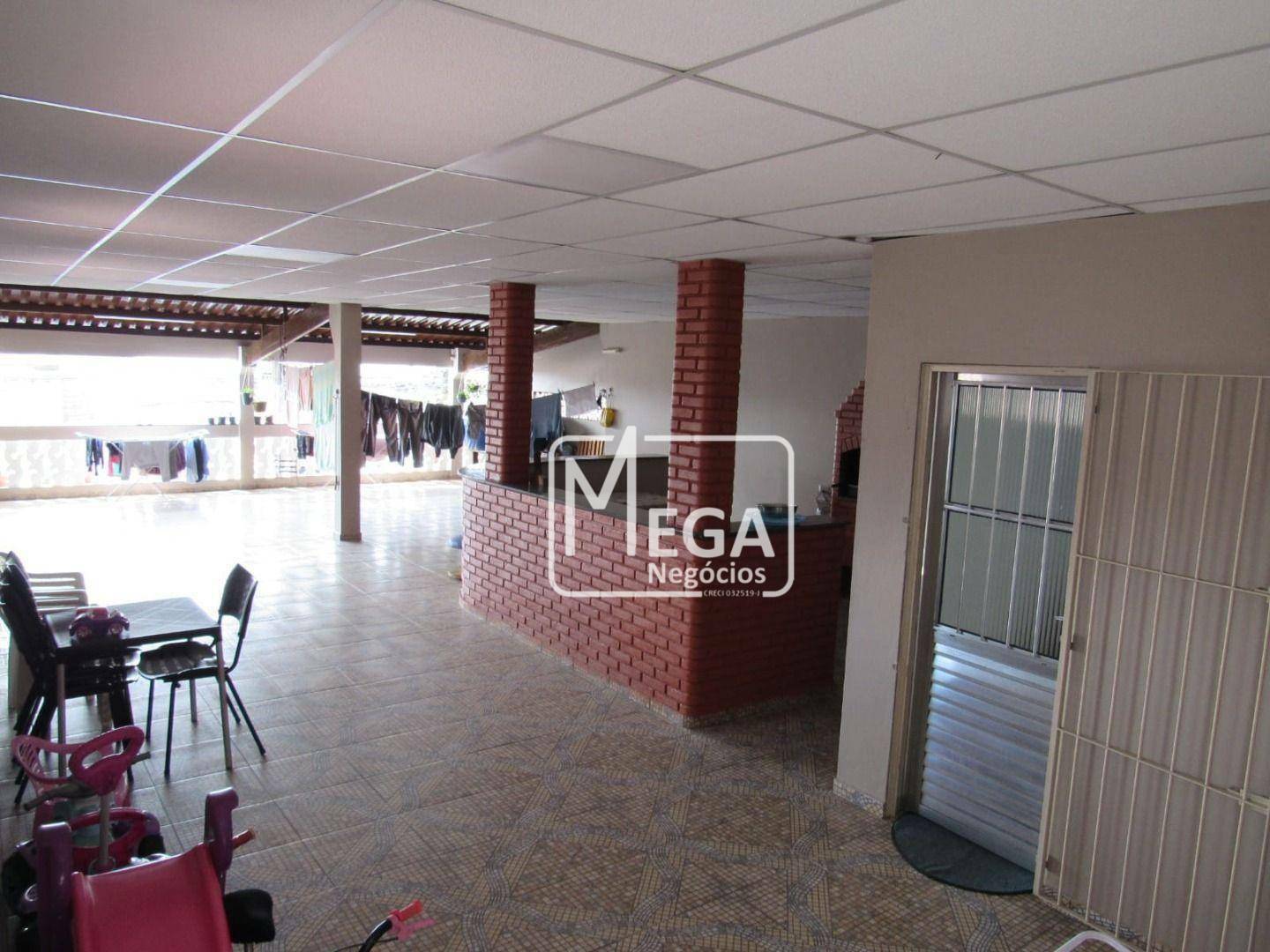 Casa à venda com 4 quartos, 250m² - Foto 23