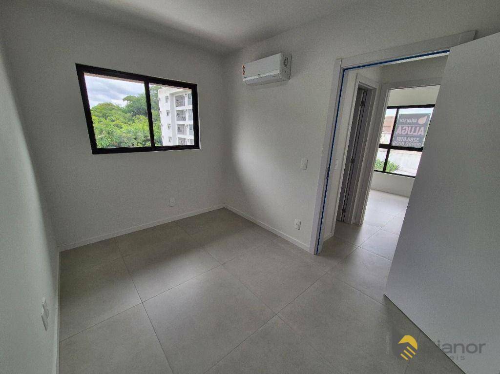 Apartamento para alugar com 2 quartos, 56m² - Foto 18