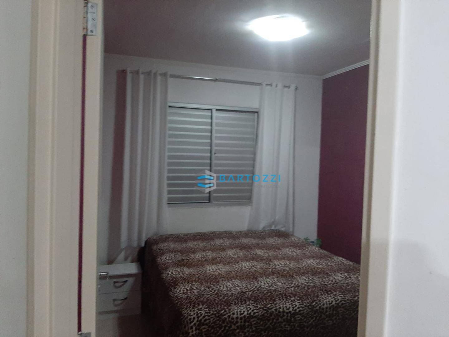 Apartamento à venda com 2 quartos, 49m² - Foto 15