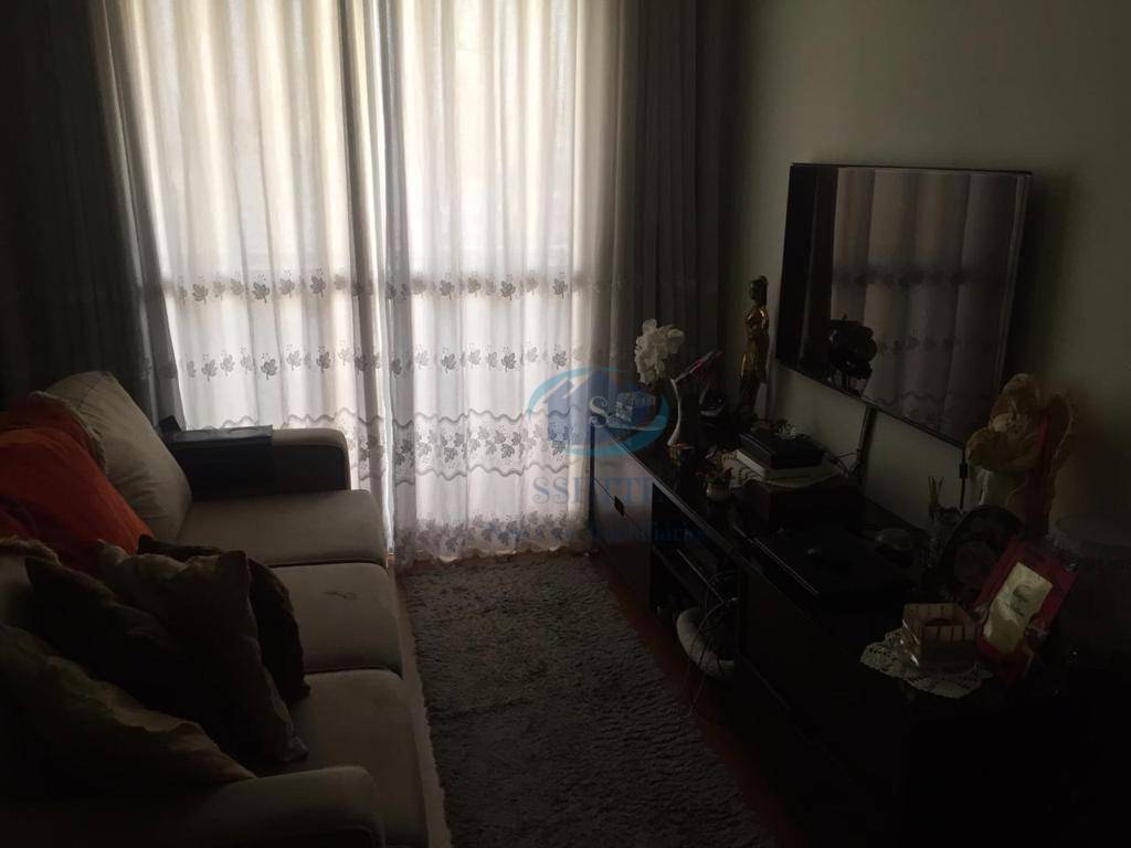 Apartamento à venda com 2 quartos, 75m² - Foto 8