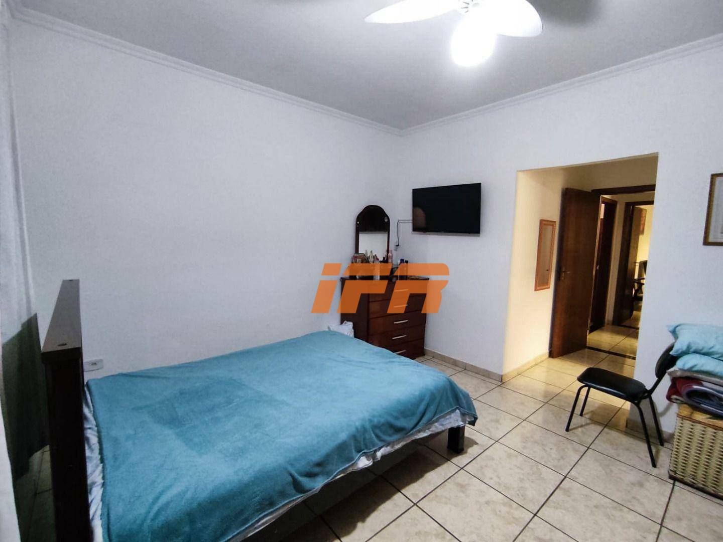 Sobrado à venda com 5 quartos, 269m² - Foto 33