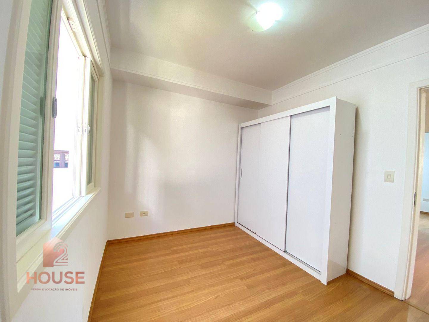 Casa de Condomínio à venda com 3 quartos, 340m² - Foto 28