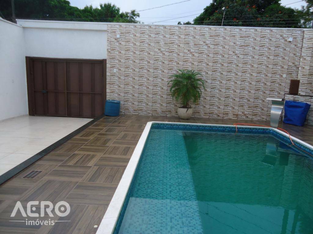 Casa à venda com 3 quartos, 200m² - Foto 5