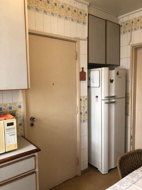 Apartamento à venda com 3 quartos, 94m² - Foto 27