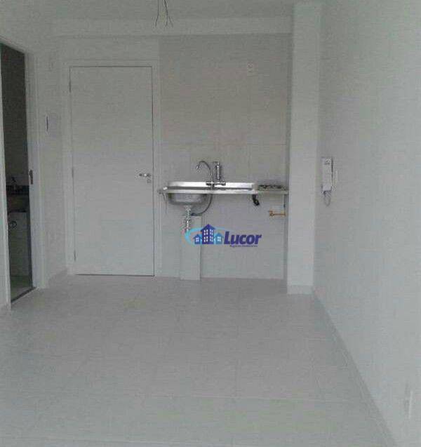 Apartamento à venda com 1 quarto, 33m² - Foto 1