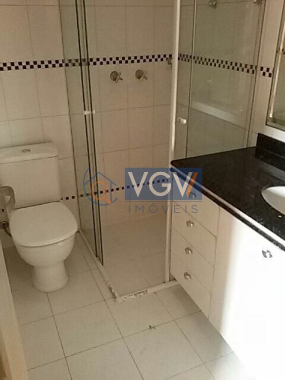 Casa de Condomínio para alugar com 3 quartos, 85m² - Foto 5