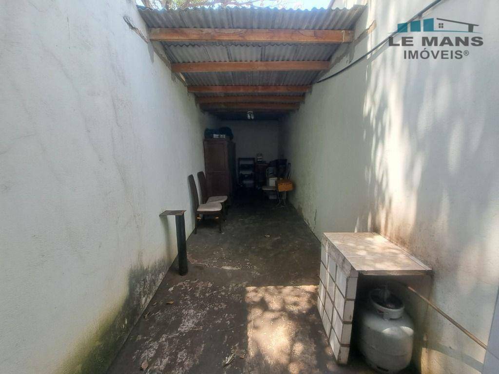 Casa à venda com 3 quartos, 150m² - Foto 22