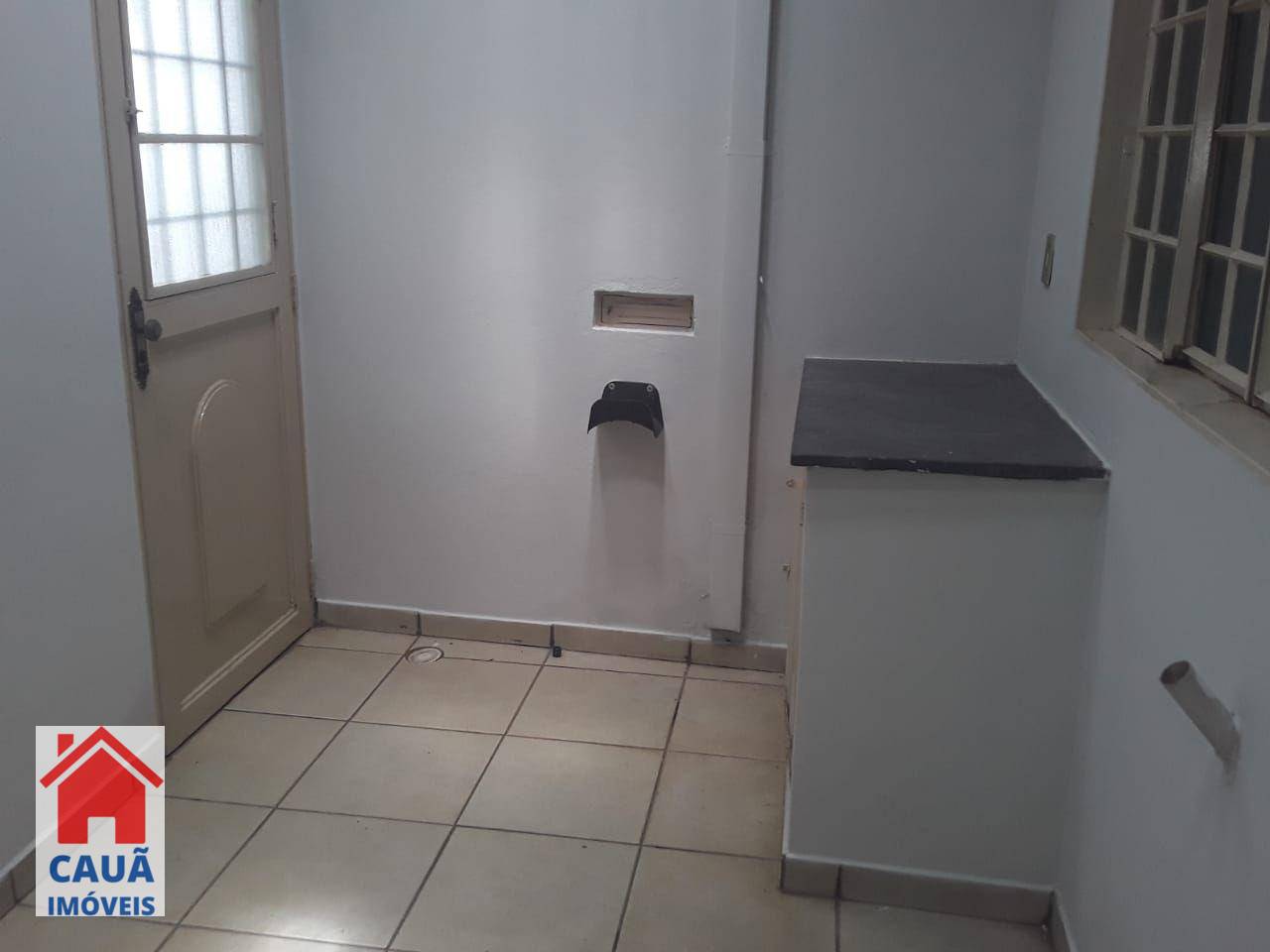 Casa para alugar com 3 quartos, 100M2 - Foto 4