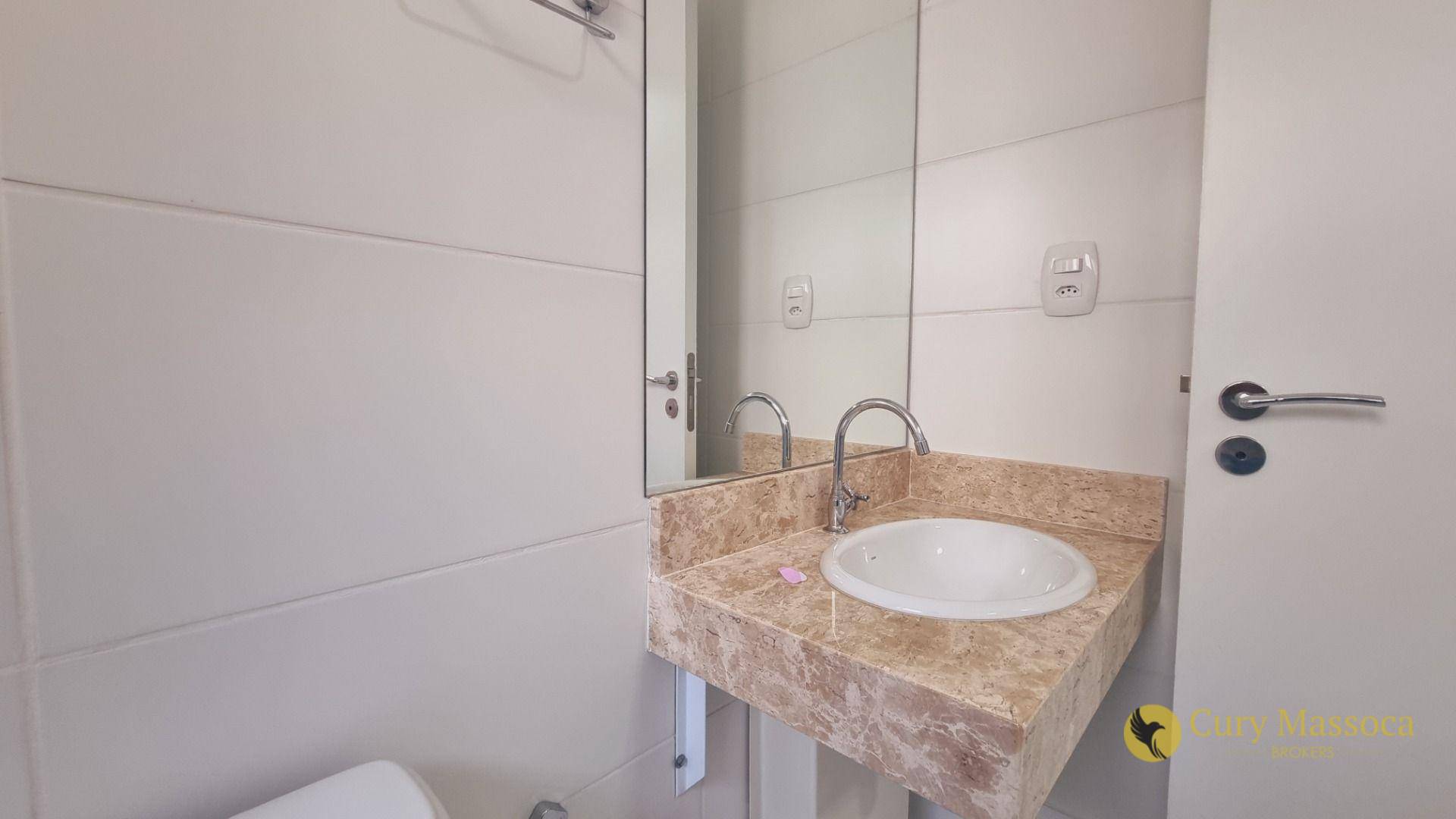 Apartamento para alugar com 2 quartos, 75m² - Foto 18