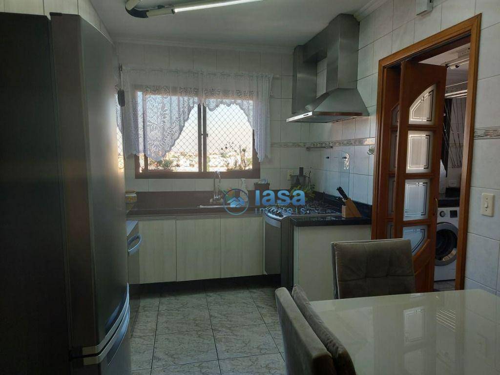 Apartamento à venda com 4 quartos, 160m² - Foto 8