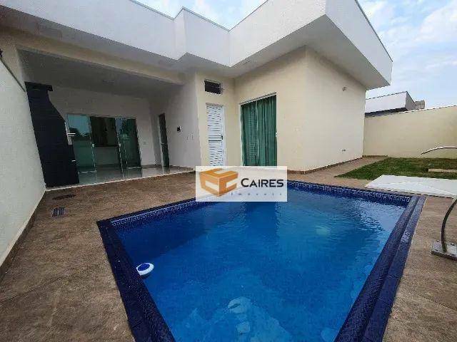 Casa de Condomínio à venda com 3 quartos, 210m² - Foto 1