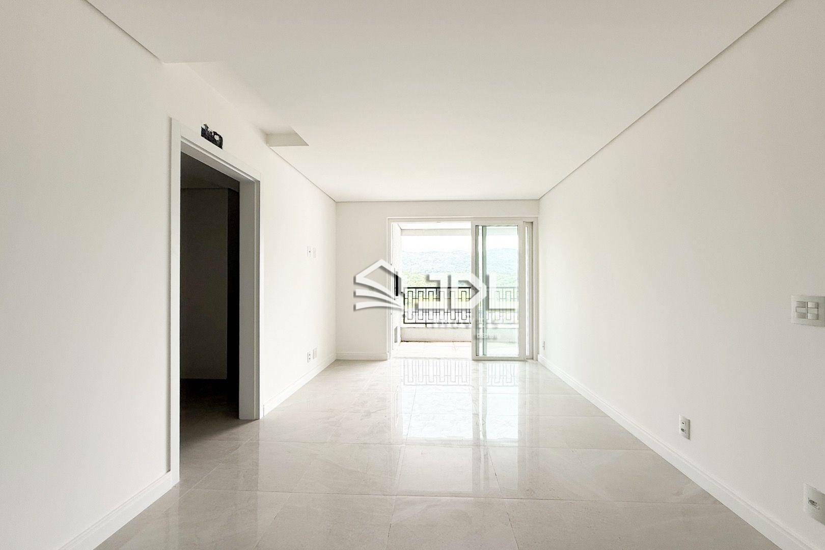 Apartamento à venda com 2 quartos, 93m² - Foto 1