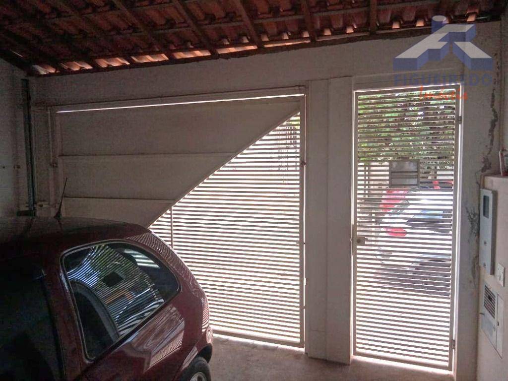 Casa, 2 quartos, 98 m² - Foto 4