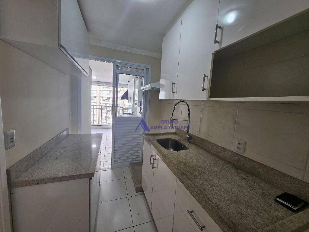 Apartamento para alugar com 3 quartos, 93m² - Foto 10